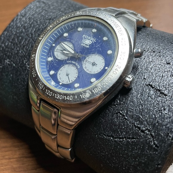Fossil Blue Men’s Watch - Picture 2 of 4